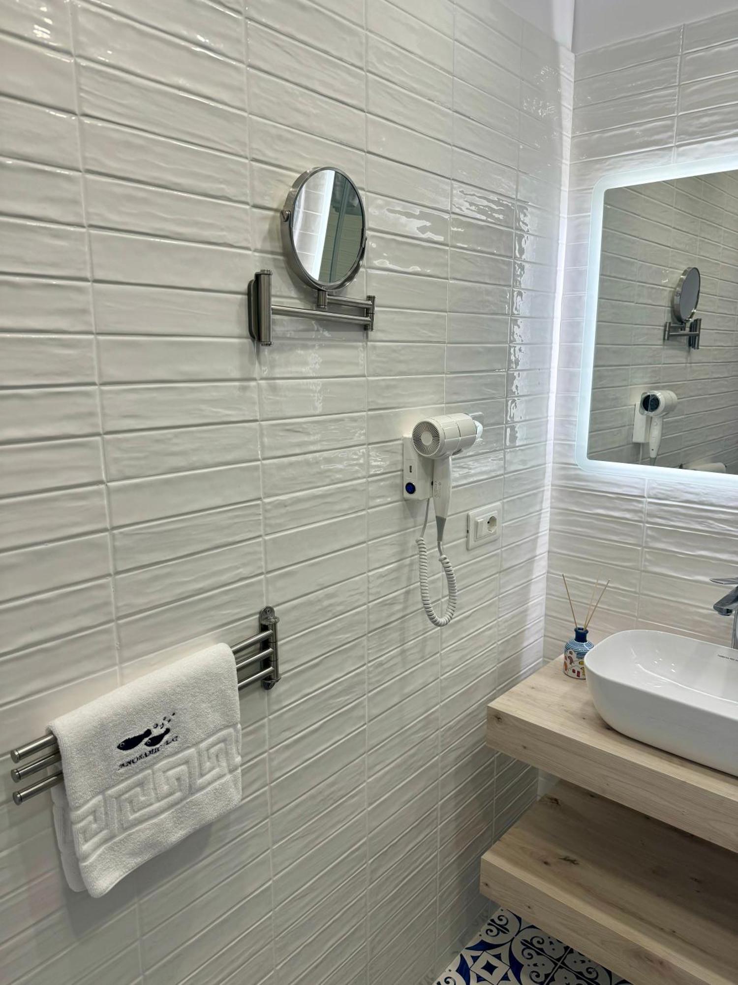 דירות Vietri Panoramic Flat Amalfi Coast - Sea View 1 מראה חיצוני תמונה